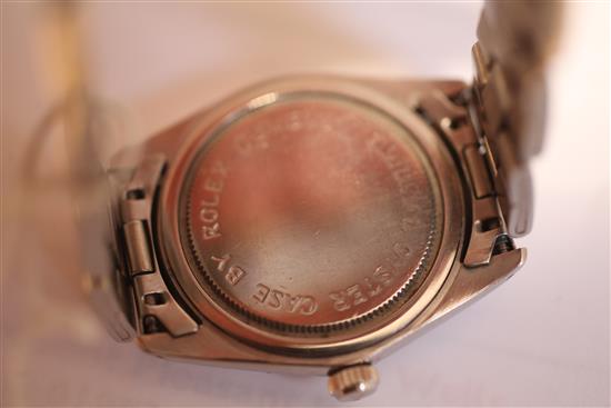 A gentlemans stainless steel Tudor Oysterdate manual wind wrist watch,